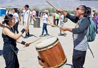 The Manzanar Pilgrimage always ends on a high note..Ondo dancing. Minami Sasaki of UCLA Kyodo Taiko played the taiko drum accompaniment, and got some help from Ken Koshio.