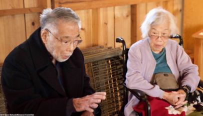 Former Amache incarceree Min Tonai (left) and former Manzanar incarceree Yoshiye Okimoto Hayashi told students about life and living conditions in the camps.